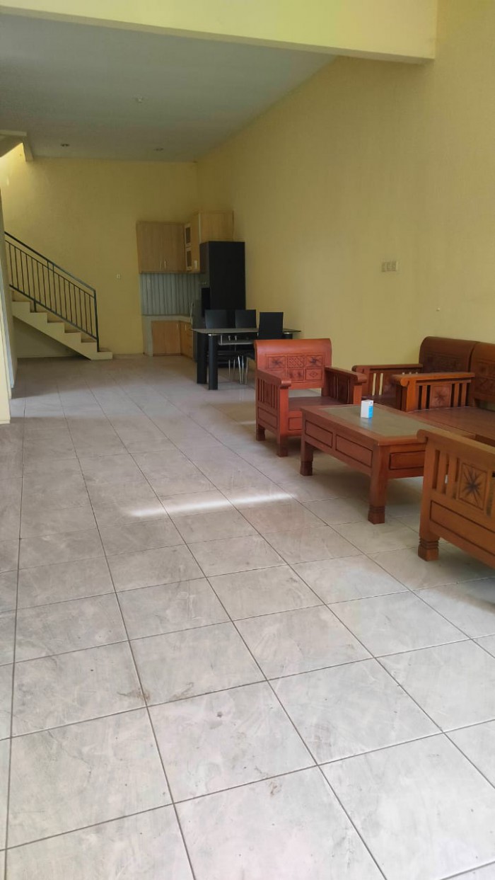 Rumah Disewakan Semi Furnished di Cluster Ellysium Lippo Cikarang